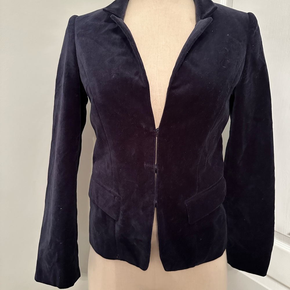 Elegant Women's Velvet Jacket - Navy